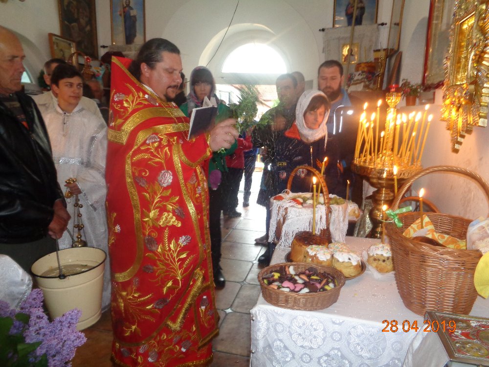 2019-04-ostrava-michalkovice-pascha-liturgie-06